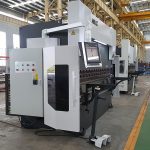 Hochleistungs-hydraulische synchronisierte Abkantpresse mit Roboter