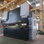 Cnc hydraulische servo hydraulische edelstahl eisen stahlplatte nc pressebremse biegen falten maschine